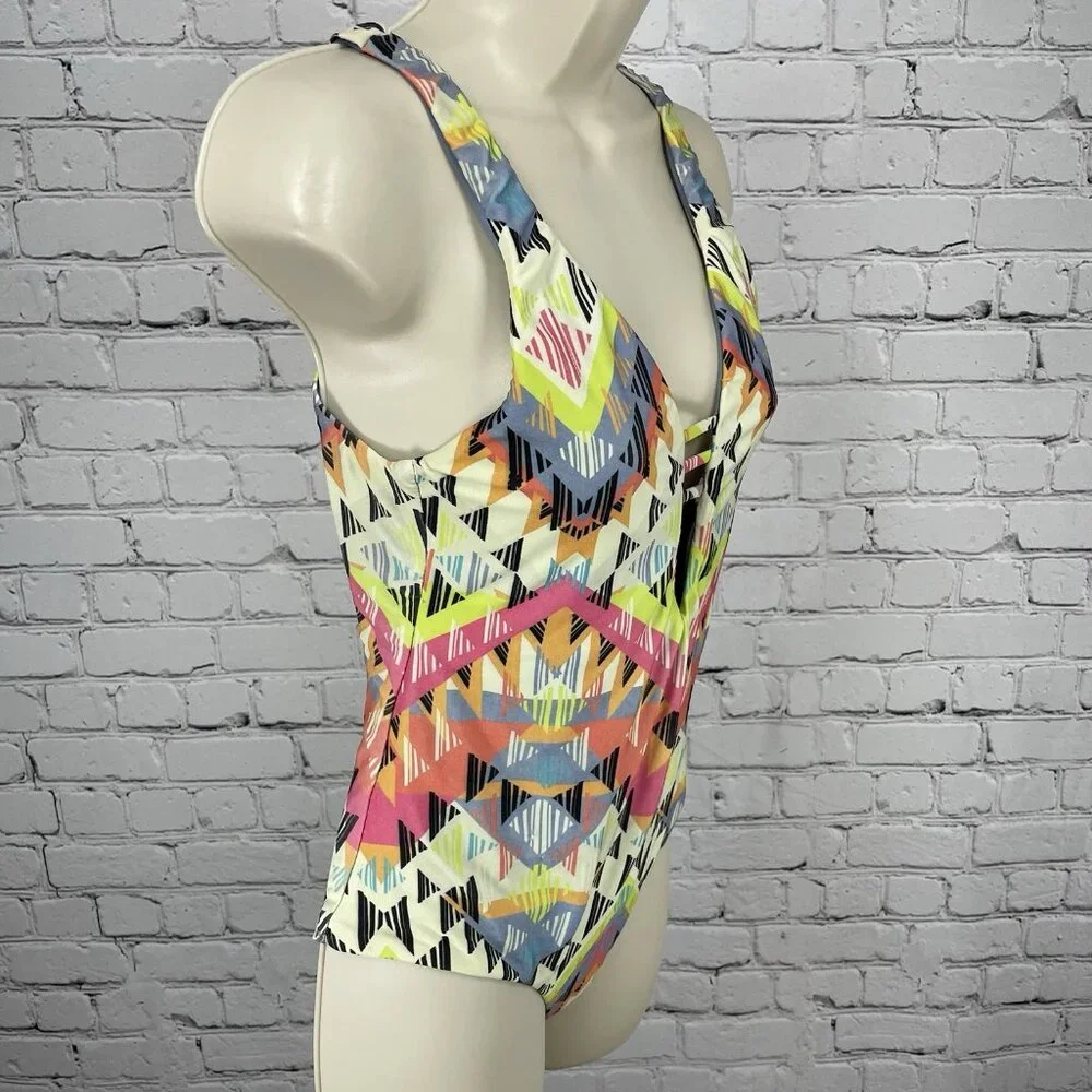 BECCA Multicolor Print Strappy Back Lined One Piece Swimsuit Size Small S